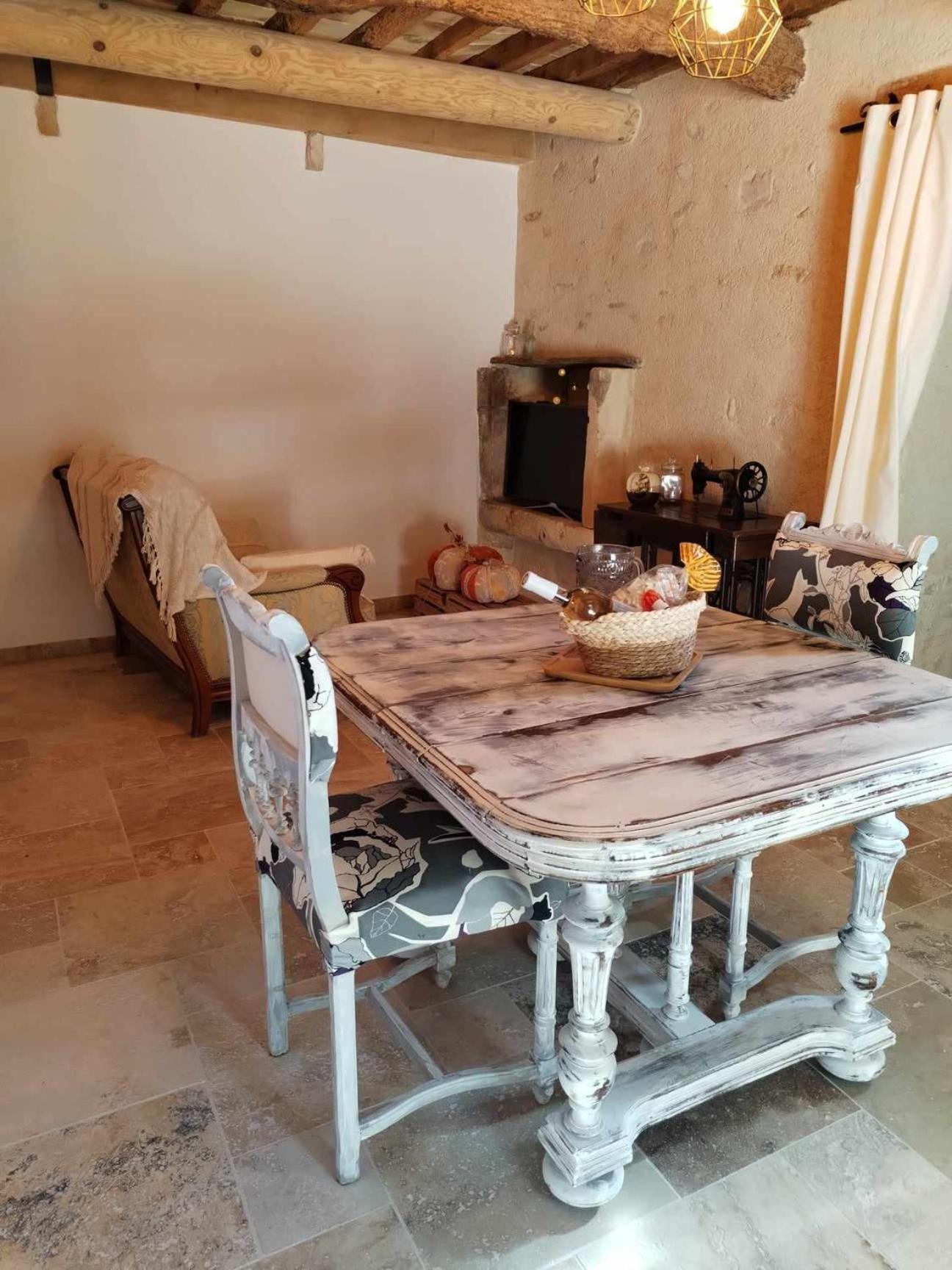 La Taniere Apartment Lagarde-Pareol Ngoại thất bức ảnh